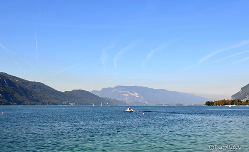 Aix les Bains-le lac du Bourget | Rodica abaluta | Flickr