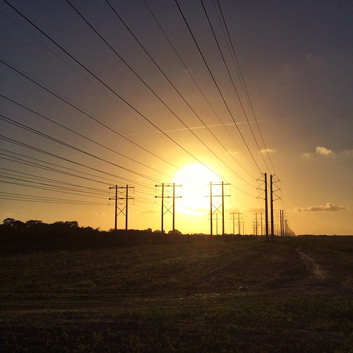 sunset electricity uploaded:by=flickrmobile flickriosapp:filter=nofilter greatshotdude manueldiazfarms