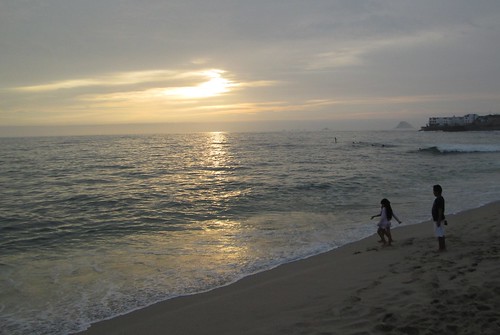 ocaso sunset beach playa grey gris atardecer mar sea pacifico lima peru southamerica sudamerica latinoamerica