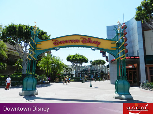 07Downtown-Disney