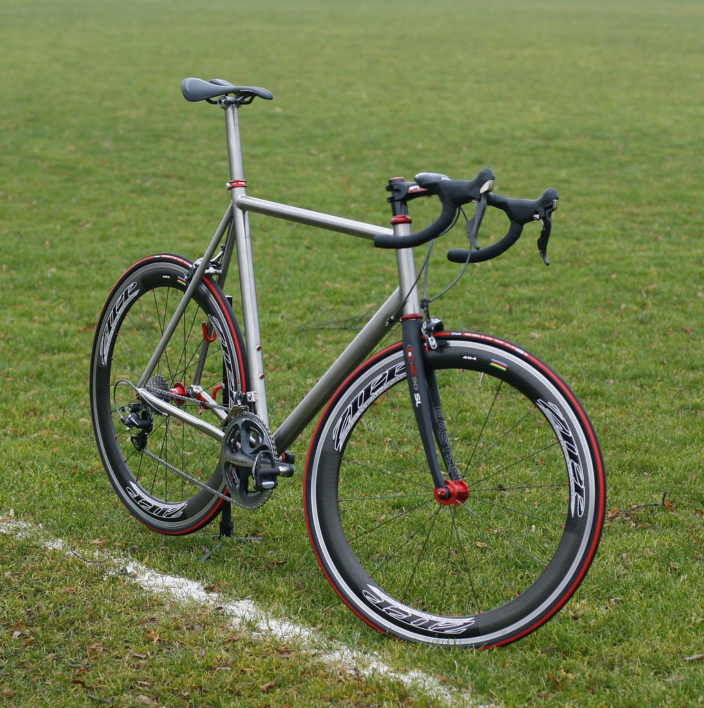 titanium custom racer | Jakoobcycles | Flickr
