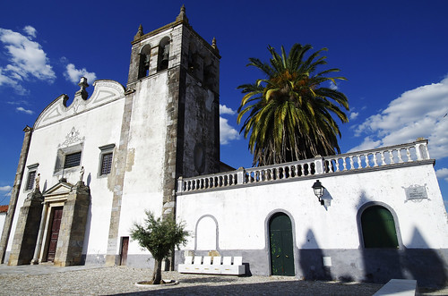 trip houses white house portugal church town spring may medieval cobbled alentejo portuguese serpa