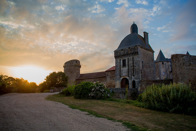 Château de Marconnay Sunset