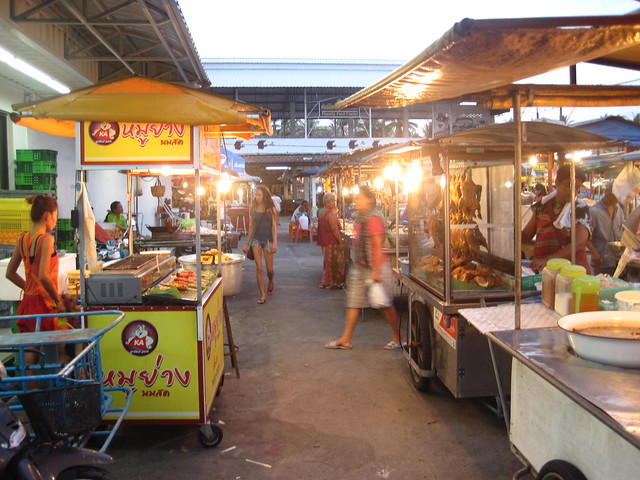 Phangan Pantip food market
