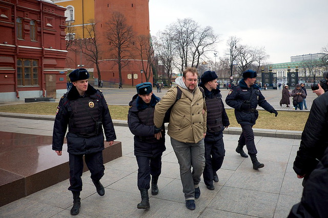 Arrest at No War meeting, Manezhnaya Square, Moscow