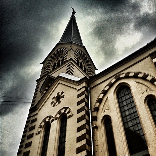 Лютеранская церковь в Москве/Lutheran church in Moscow instagramband #webstagram#gf_daily #igers  #contestday #porusski #igerspescara #instaddict  #instadaily #instamania #igers_russia #instagramhub #instagood #iphonesia #instafamous #all_shots  #inhil_co | by happycoffeesoul