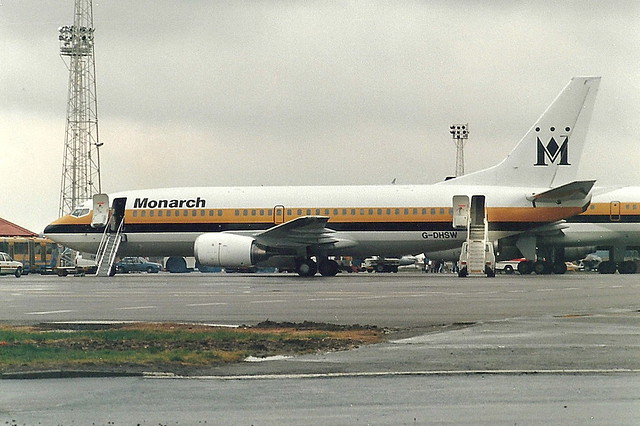 G-DHSW Boeing 737-3Y0 Monarch Airlines