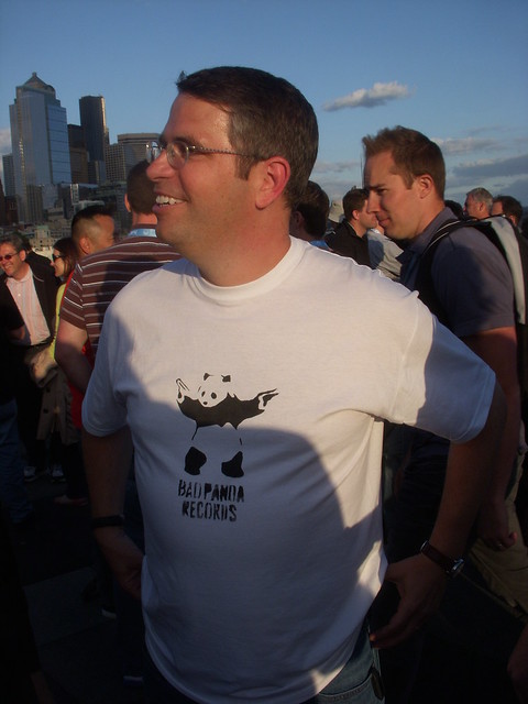 Matt Cutts in a Panda T-shirt