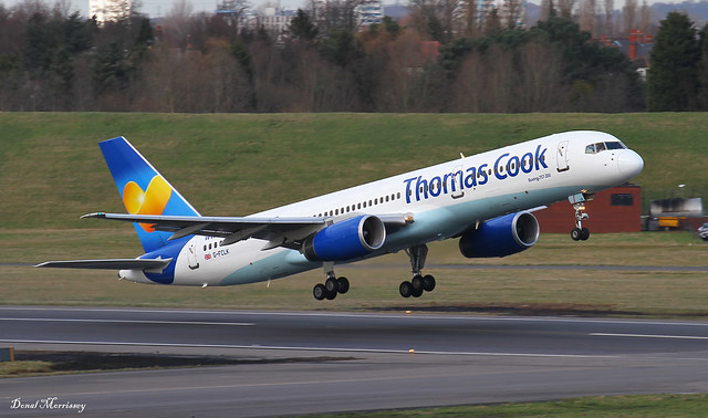 Thomas Cook Airlines 757-200 G-FCLK