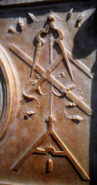 Architectural and sculptural instruments - Detail of the sepulchre of Andrea Bregno (Osteno, about 1418-Rome 1503) by Luigi Capponi - Santa Maria sopra Minerva Church in Rome