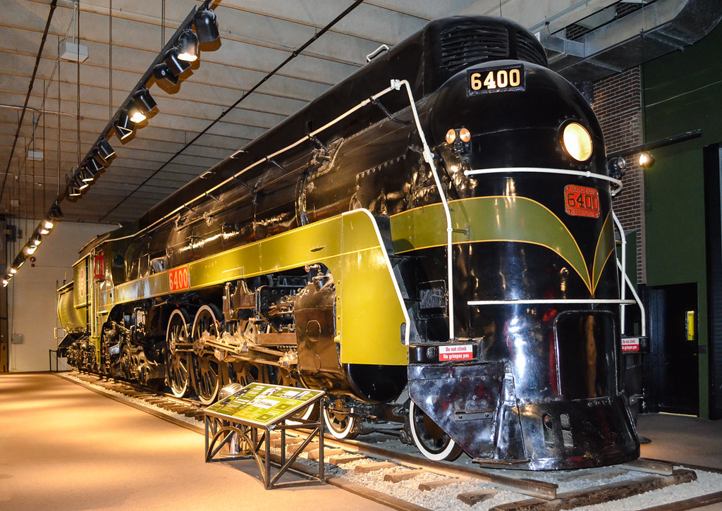 Streamlined Express Engine Streamlined CN Steam | The Canada Science and Technology Mus… | Flickr