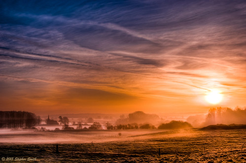 uk trees light england sky orange sunlight mist colour nature misty clouds rural sunrise fence landscape gold dawn countryside spring nikon scenery natural northamptonshire earlymorning april fields hdr cloudscape newton 2015 hedgerows d80 geddington newtonfieldcentre