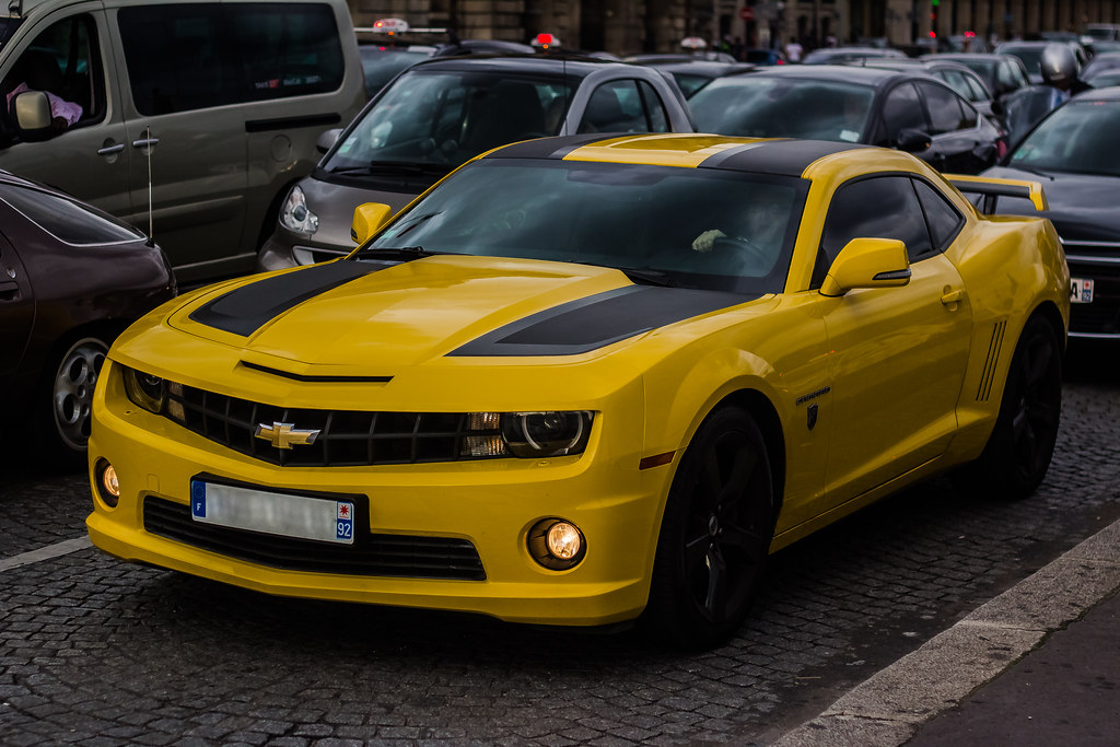 Image of Chevrolet camaro yellow