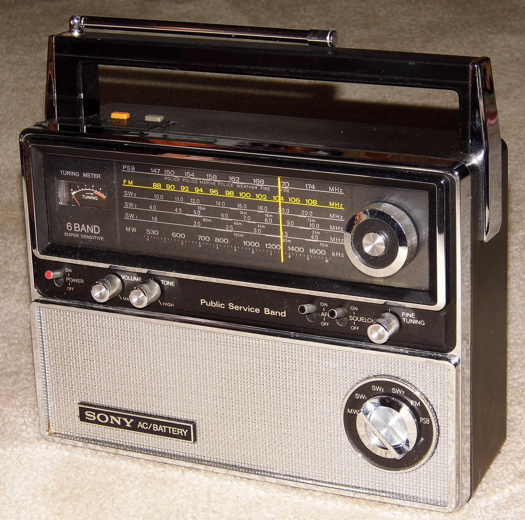 Radio portátil Sony FM/AM de 2 bandas vintage, modelo Sony TFM