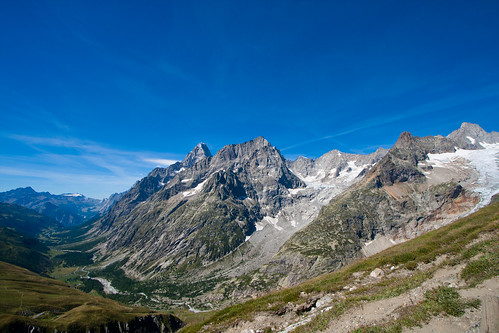 trekking confine valle elena svizzera sentiero aosta rifugio valledaosta rifugioelena coldugrandferret mygearandme flickrbronzetrophygroup