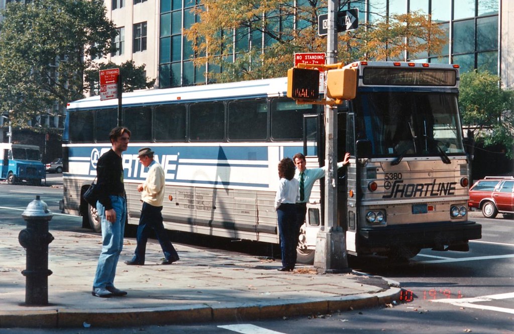 New York Shortline Bus