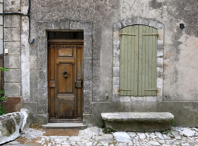 A handsome old façade: Saignon, Vaucluse, Provence