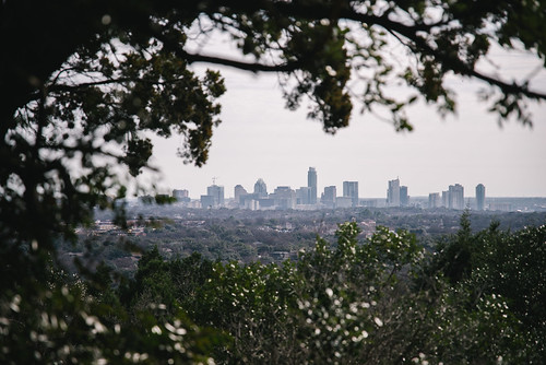 pentaxk1 pentaxhddfa28105mmf3556eddcwr vscofilm pack01 austintx roadtrip skyline city cityscape landscape mountbonnell mtbonnell hike nature adventure trees forest overlook skyscrapers building downtown view telephoto campvibes