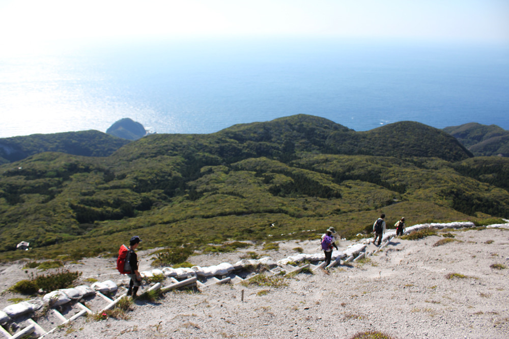神津島天上山 山頂