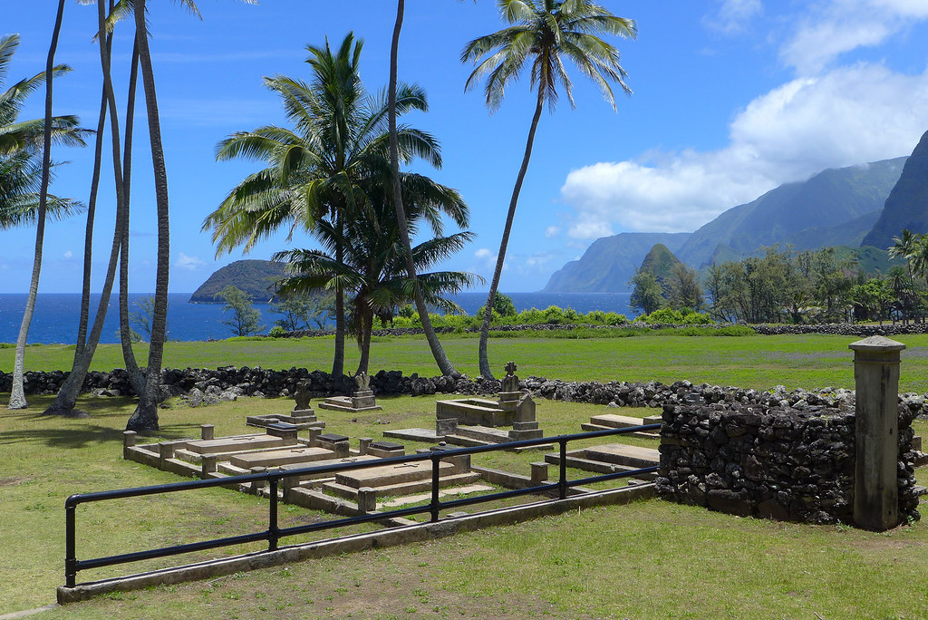 Cemetery at Kalawao. Photo by Ed Suominen; (CC BY-NC 2.0)