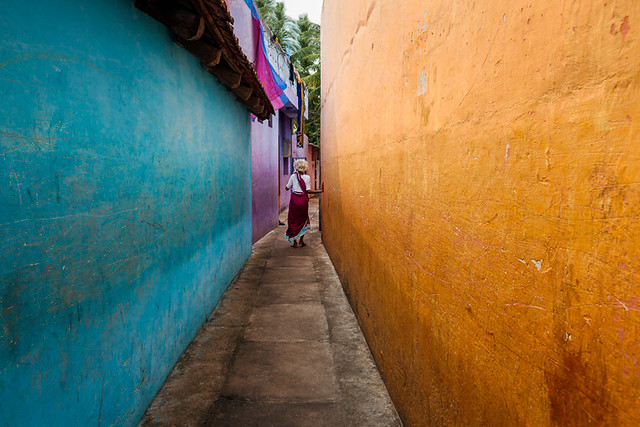 Alleyway. Mahabalipuram, India