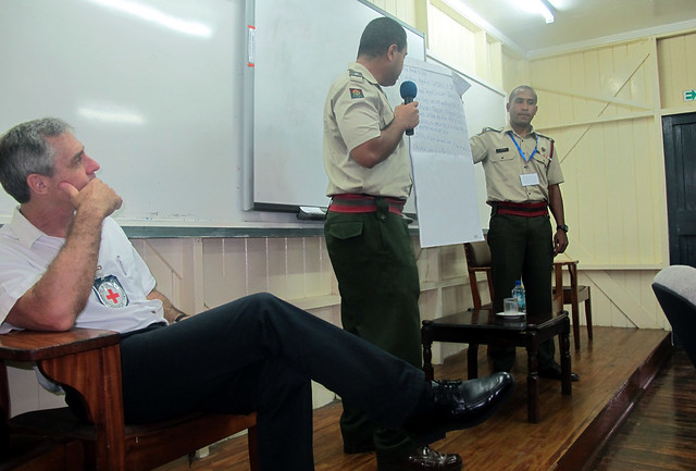 Training Fiji's army on the law of war (photo 2/5)