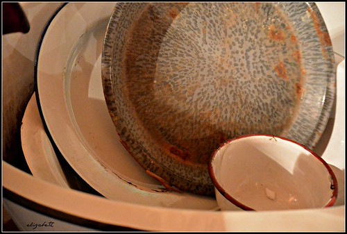 Please!  Wash Those Pots! | by elizgely