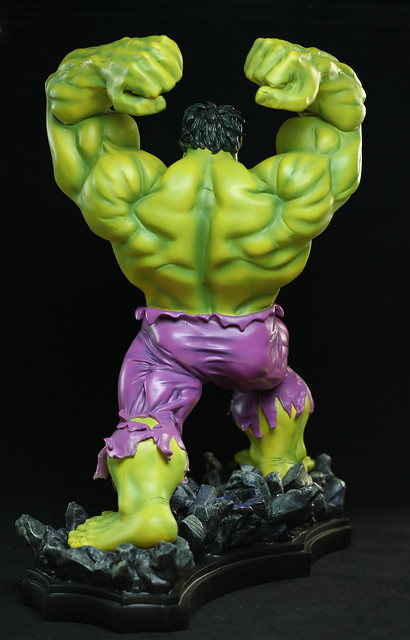 Marvel Bowen Designs Hulk Smash Statue