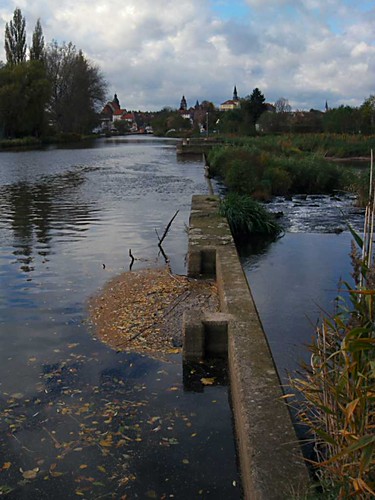 The Roads Must Roll (or Flow) by amhop27, reflection water river germany deutschland wasser hessen fluss reflexion spiegelung weir wehr eschwe