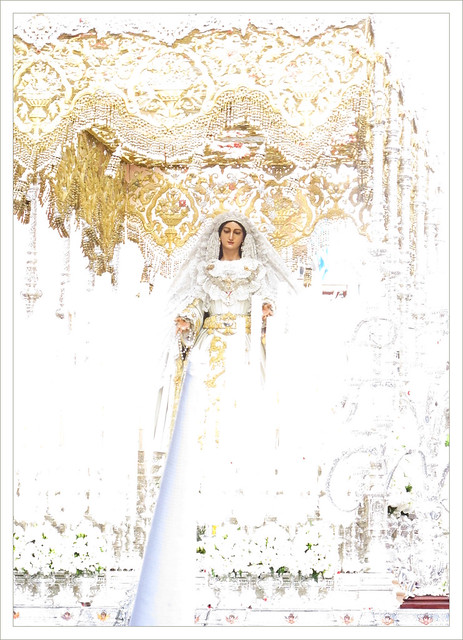 La blanca Virgen del Rocio de Málaga. 2013