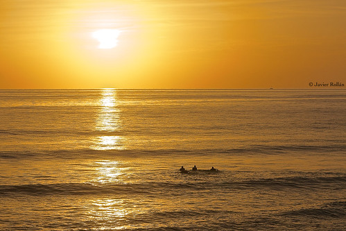 ocean light sea sun luz sol canon contraluz atardecer mar surf sombra reflejo ola 450d javierrollán