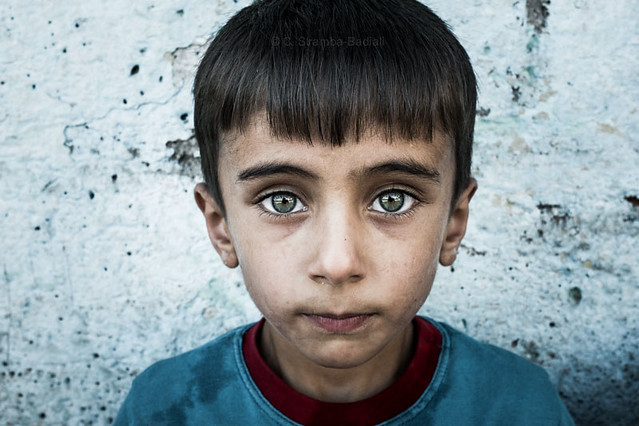 Kurdish boy with green eyes, Diyarbakir - Turkish Kurdistan.