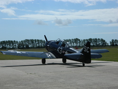 G-AZSC coded 43/SC US NavyND Harvard IIB | by PGee2010