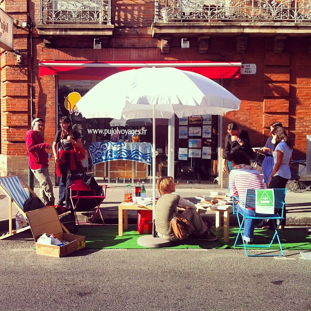 #parkingday #bookcrossing #toulouse