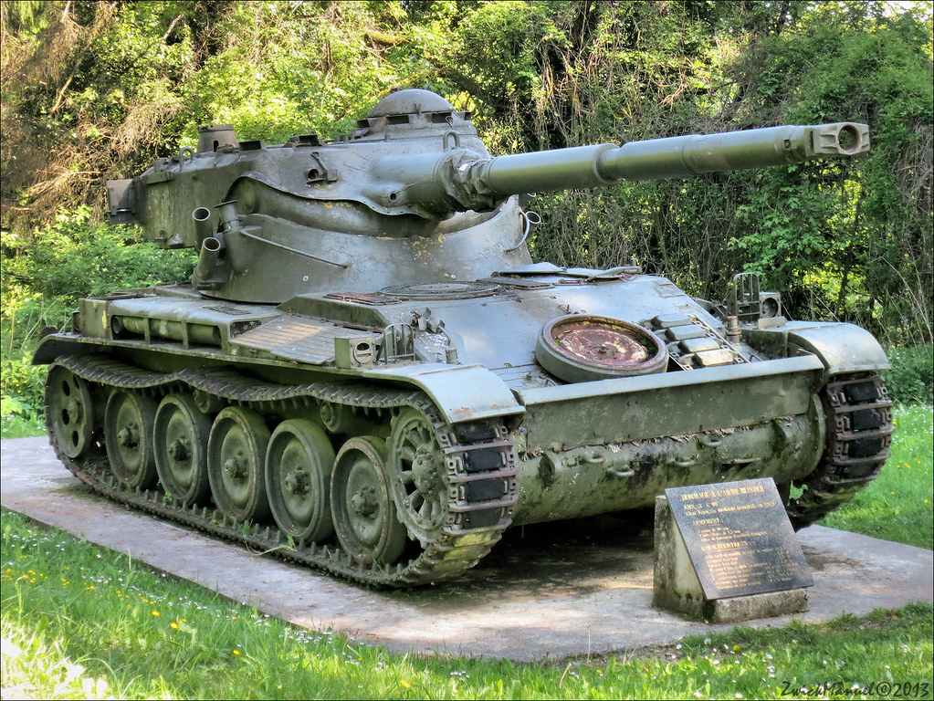 Scatola Riproduzione Per Carro Armato AMX 13 Con Cannone 90 &ndash; Militare SOLIDO, Usata Ma Nuova Di Stampo