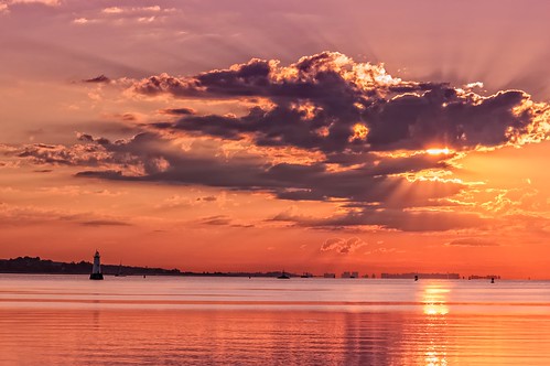 ocean sea sky lighthouse clouds sunrise nj nikond50 amanecer southamboy tamron18200mm
