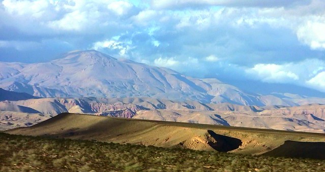 Marokko , Hoher Atlas mit Irhil M'goun (4068 m), 8-98/2170