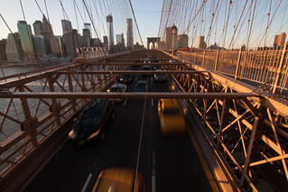 Taxi @ Brooklyn Bridge