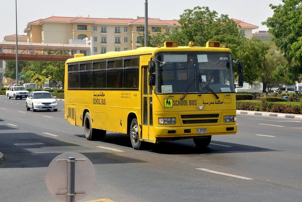 Dubai school bus - Emirates Transport BO3078 E25183 | Flickr