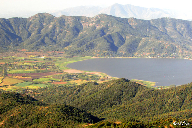 Laguna de Aculeo desde Altos de Cantillana