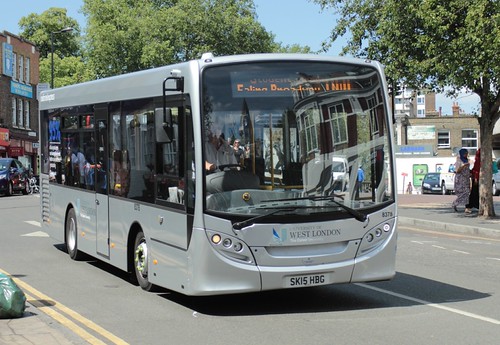 SK15HBG National Express 8378 Ealing | by jc_snapper