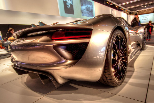 Ferdinand Porsche, the Heritage – from electric to electric.
