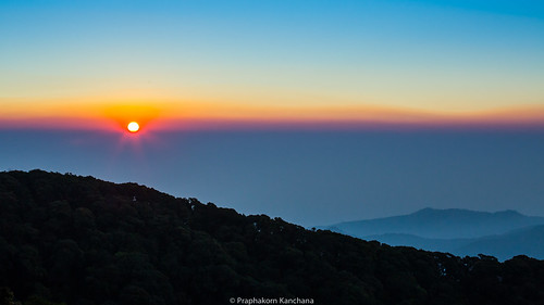 morning sun silhouette sunrise landscape thailand dawn early twilight scenic summit chiangmai viewpoint begin mountaintop cnx doiinthanon