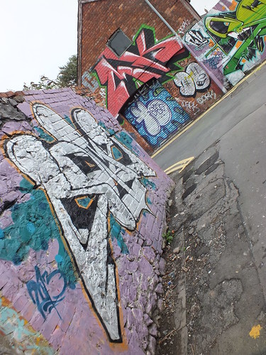 Graphiti Cardiff Cardiff Graffiti and Street Art around Cathays | DJ Leekee / Diff Graff ...