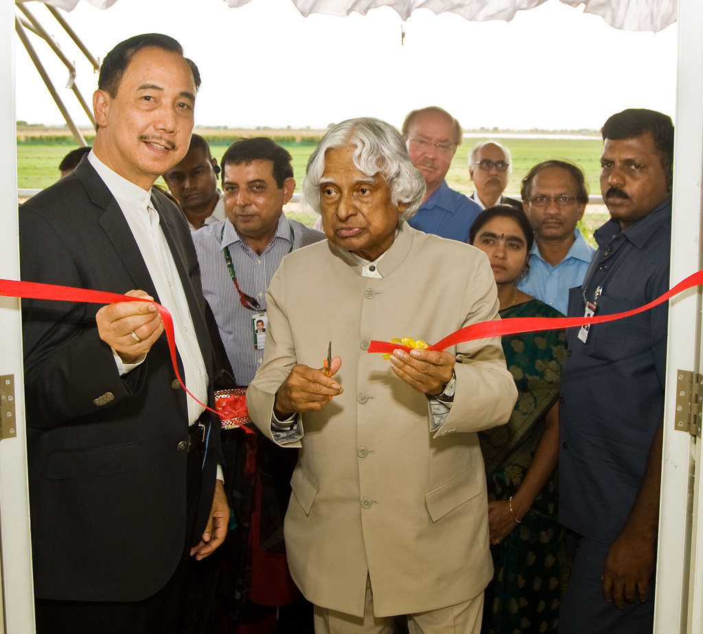 APJ Abdul Kalam (Renowned scientist and 11th President of India) visits ICRISAT