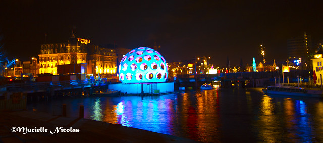 light sphere blue