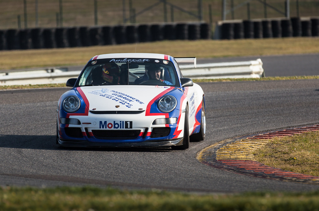 https://www.twin-loc.fr Porsche - Circuit Paul Armagnac, Nogaro, France le 14 mars 2013 - Club ASA - Image Photo Picture