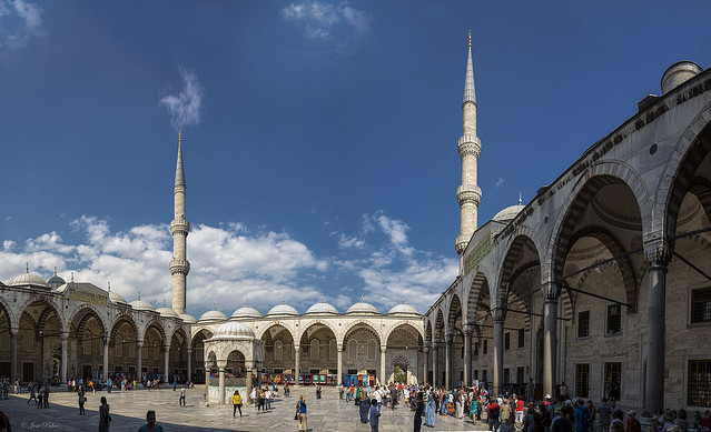 El patio (Mezquita Azul)