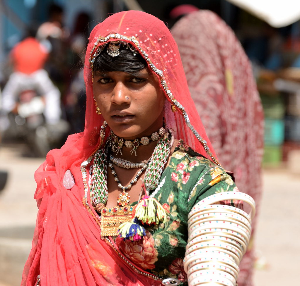 11 Famous Traditional Dresses Of Rajasthani for Women and Men