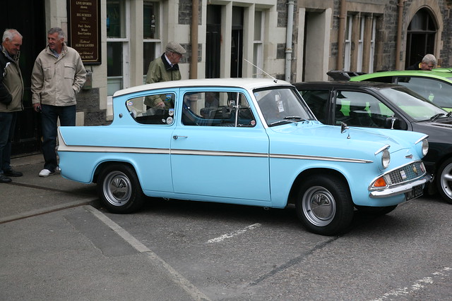 1966 Ford Anglia Super 123E